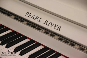 Pearl River piano