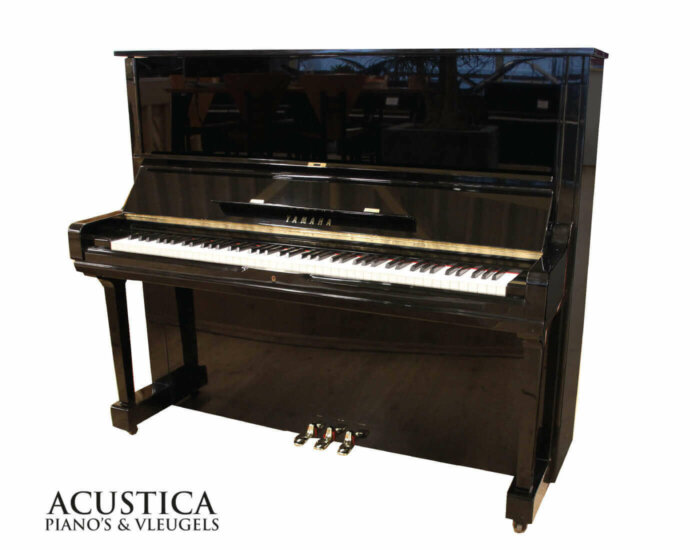 Yamaha U3 Piano