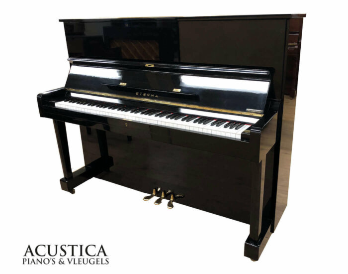 Eterna Yamaha Piano