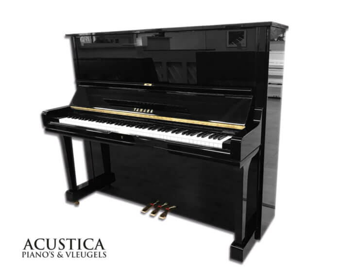 Yamaha U3 huren