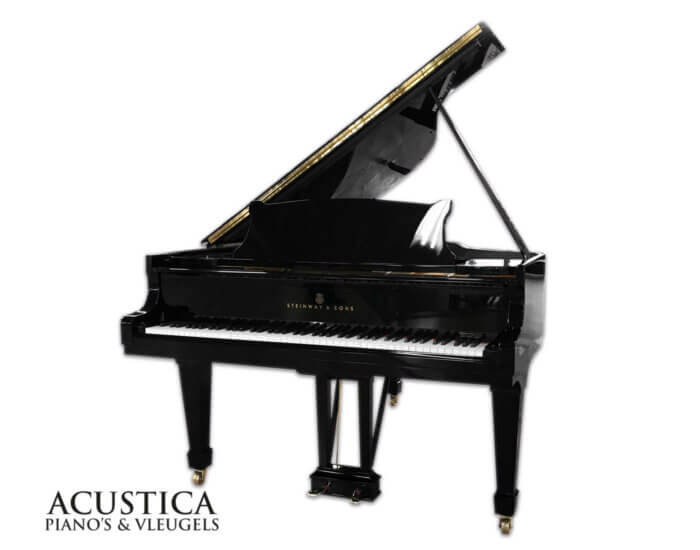 Steinway & Sons B211